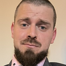 Muž, 30 rokov, Kmeťovo
