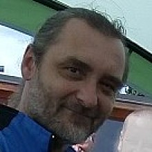 Datovania rozvedený muž s dôverou otázky