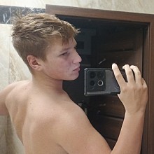 Muž, 18 rokov, Čakany